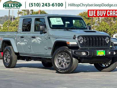 New 2026 Jeep Gladiator Sport