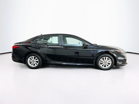 Used 2025 Toyota Camry LE w/ Convenience Package FWD image 10