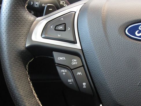 Used 2022 Ford Edge ST w/ Equipment Group 401A image 25