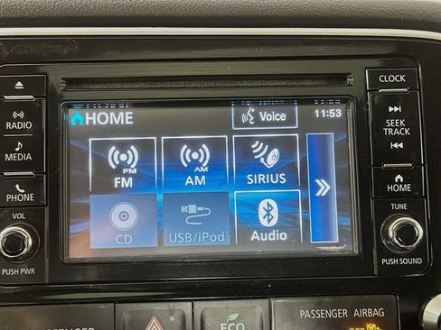 Used 2016 Mitsubishi Outlander SEL image 26