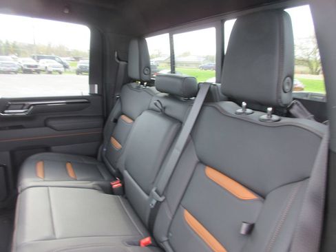New 2026 GMC Sierra 2500 AT4 w/ AT4 Premium Plus Package AWD/4WD image 16