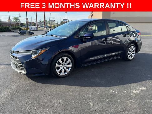 Used 2023 Toyota Corolla LE FWD image 4