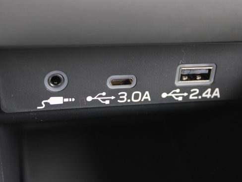 Certified 2025 Subaru Outback Premium AWD/4WD image 26
