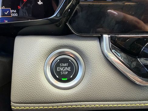 Used 2024 Chevrolet Colorado ZR2 w/ Safety Package AWD/4WD image 31