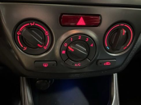 Used 2011 Subaru Impreza Outback Sport image 29