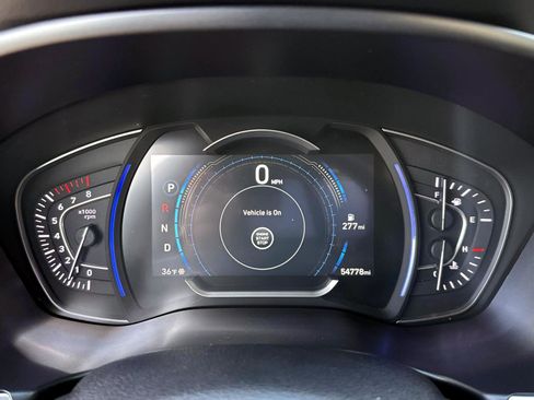 Used 2020 Hyundai Santa Fe Limited image 29