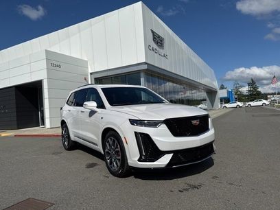 New 2025 Cadillac XT6 Sport w/ Platinum Package