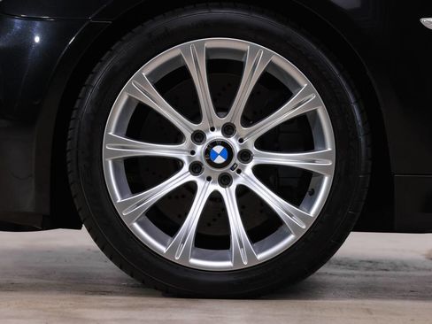 Used 2006 BMW M5 image 41