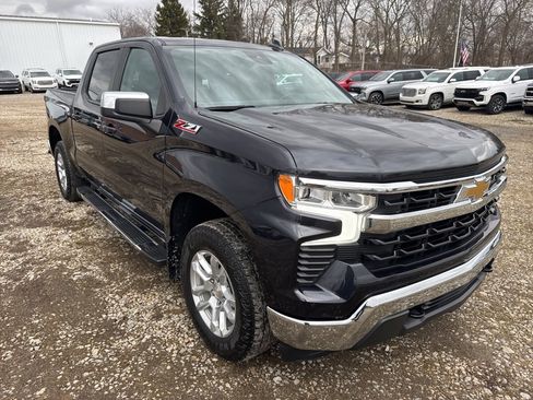 Used 2023 Chevrolet Silverado 1500 LT image 8