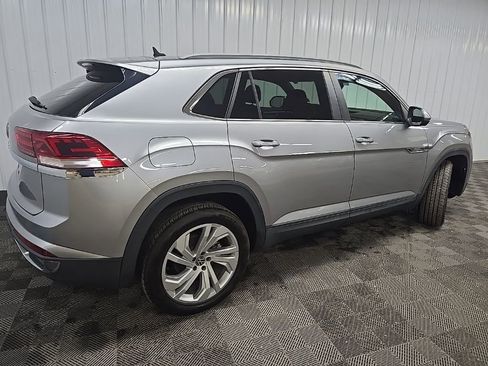 Used 2020 Volkswagen Atlas Cross Sport SEL FWD image 3