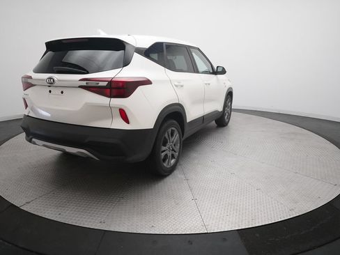 Used 2021 Kia Seltos LX AWD/4WD image 13