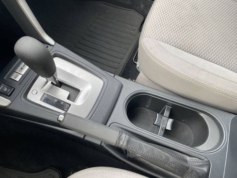 Used 2018 Subaru Forester 2.5i Premium AWD/4WD image 30