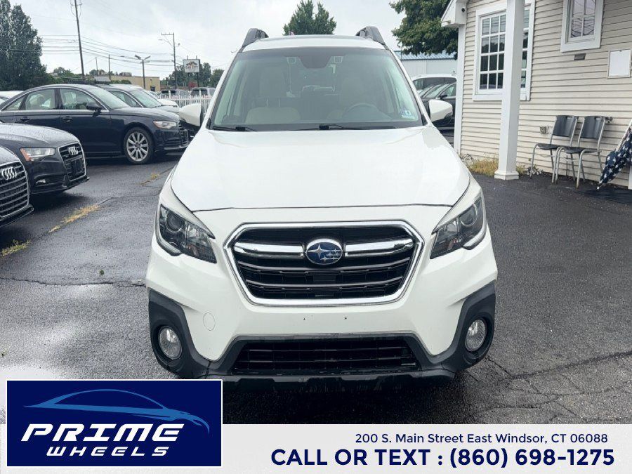 Used 2019 Subaru Outback 2.5i Premium AWD/4WD image 2