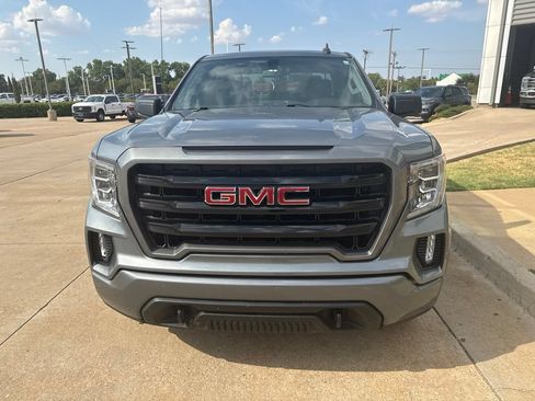 Used 2020 GMC Sierra 1500 Elevation w/ Elevation Value Package RWD image 2