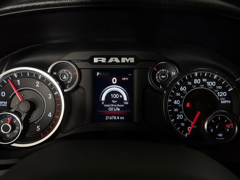 Used 2023 RAM 2500 Big Horn w/ Cold Weather Group AWD/4WD image 15
