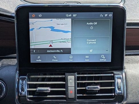 Used 2021 Lincoln Navigator Reserve AWD/4WD image 19