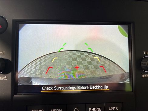 Certified 2025 Subaru Impreza 2.0i image 19