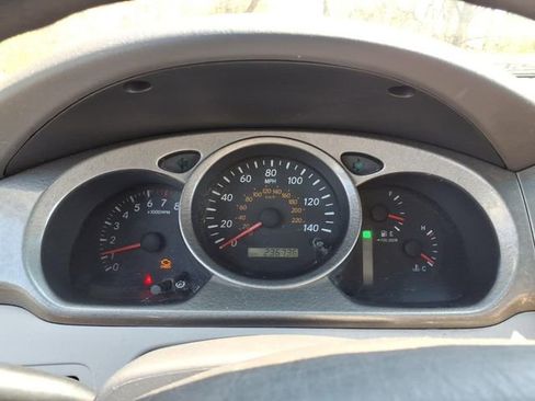 Used 2002 Toyota Highlander 4WD V6 image 18