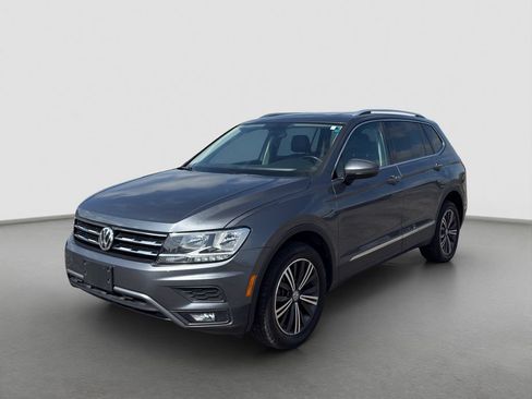 Used 2018 Volkswagen Tiguan SEL AWD/4WD image 1