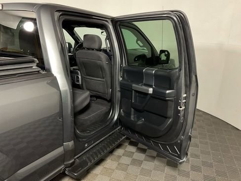 Used 2018 Ford F150 XLT w/ Equipment Group 302A Luxury image 31