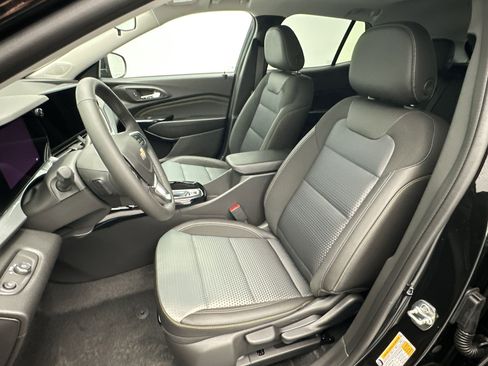 New 2026 Chevrolet Trax LT image 5