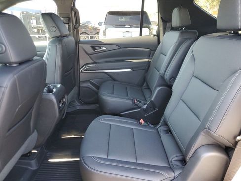 New 2026 Chevrolet Traverse LT w/ Driver Confidence Package image 26