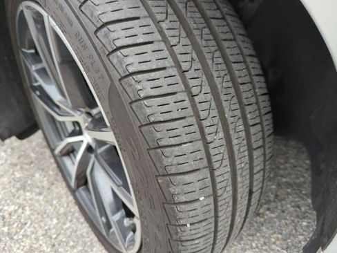 Certified 2022 BMW 330i xDrive Sedan w/ Convenience Package image 37