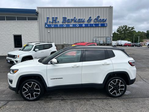 Used 2018 Jeep Compass Limited w/ Navigation Group AWD/4WD image 8