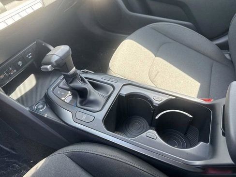 New 2026 Kia K4 FWD image 22