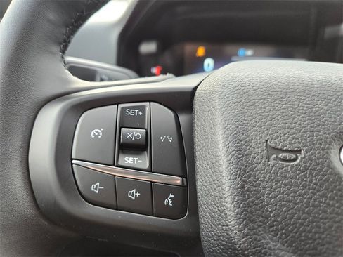 New 2025 Ford Ranger XLT w/ FX4 Off-Road Package image 18