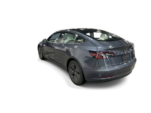 Used 2023 Tesla Model 3 Standard Range RWD image 4