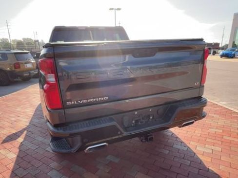 Used 2019 Chevrolet Silverado 1500 LT Trail Boss w/ Convenience Package AWD/4WD image 8