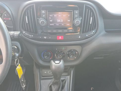Used 2021 RAM ProMaster City Tradesman FWD image 15