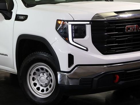 Used 2024 GMC Sierra 1500 Pro w/ Trailering Package RWD image 8