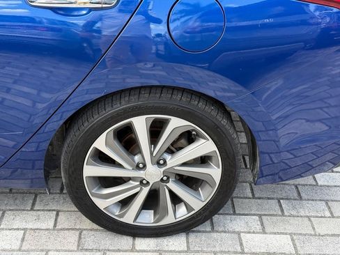 Used 2021 Hyundai Accent Limited FWD image 32