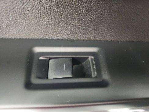 Used 2022 Toyota Tundra SR5 image 38