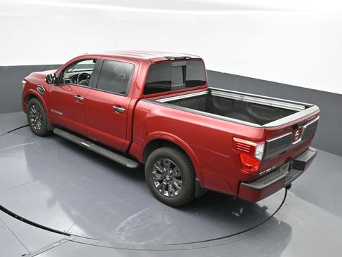 Used 2017 Nissan Titan Platinum Reserve image 34