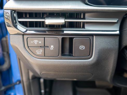 Certified 2026 Kia Sportage X-Line w/ X-Line Technology Package AWD/4WD image 18