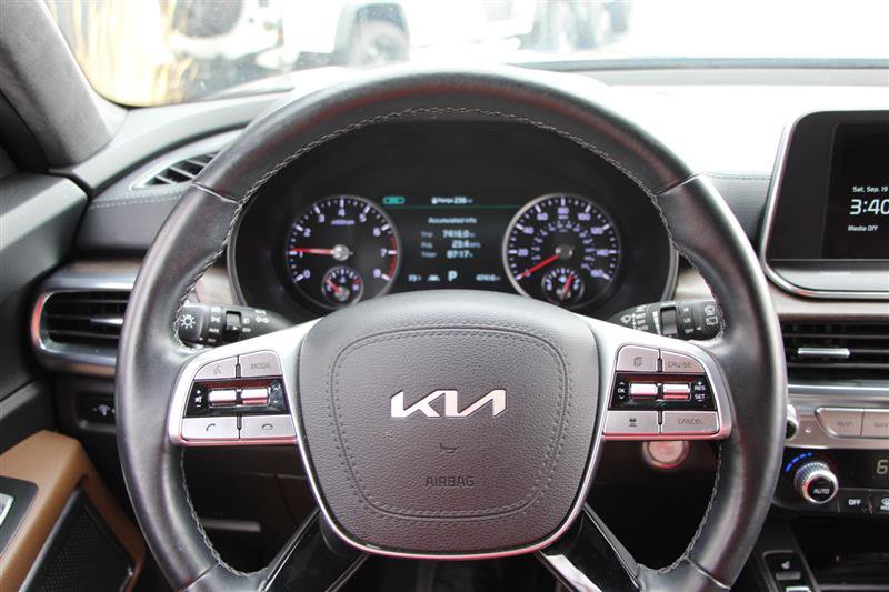 Used 2022 Kia Telluride SX w/ SX Prestige Package AWD/4WD image 14