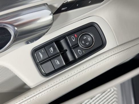 Certified 2018 Porsche 911 Carrera S image 13