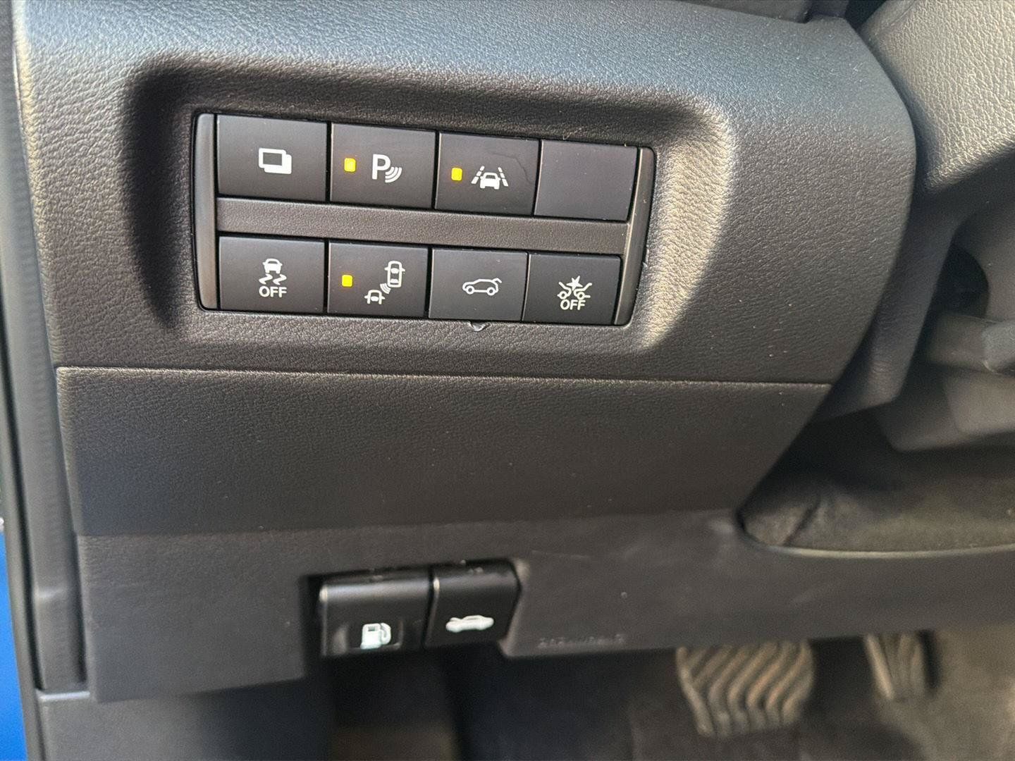 Used 2024 Nissan Kicks S FWD image 19