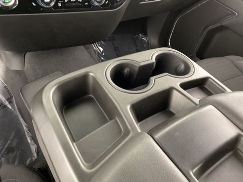 Used 2023 Chevrolet Silverado 1500 LT AWD/4WD image 30