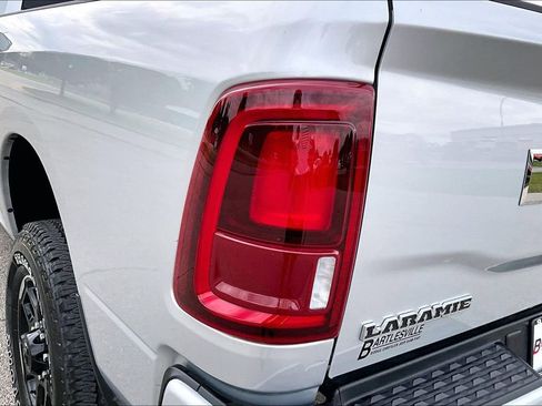 Used 2026 RAM 2500 Laramie AWD/4WD image 26