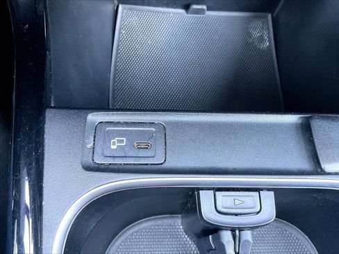 Used 2021 Mercedes-Benz A 220 image 31