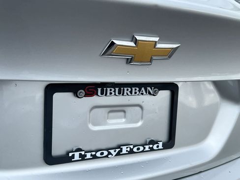 Used 2020 Chevrolet Malibu LT image 12