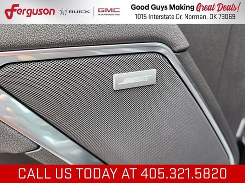 New 2026 GMC Sierra 1500 SLT w/ SLT Premium Plus Package AWD/4WD image 16