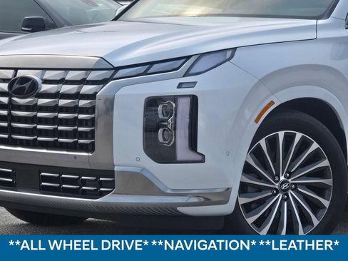 Used 2025 Hyundai Palisade Calligraphy AWD/4WD image 2