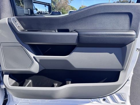 Used 2024 Ford F250 XLT image 22