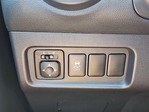 Used 2020 Mitsubishi Mirage ES image 23