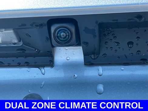 Certified 2025 Subaru Forester Premium image 15